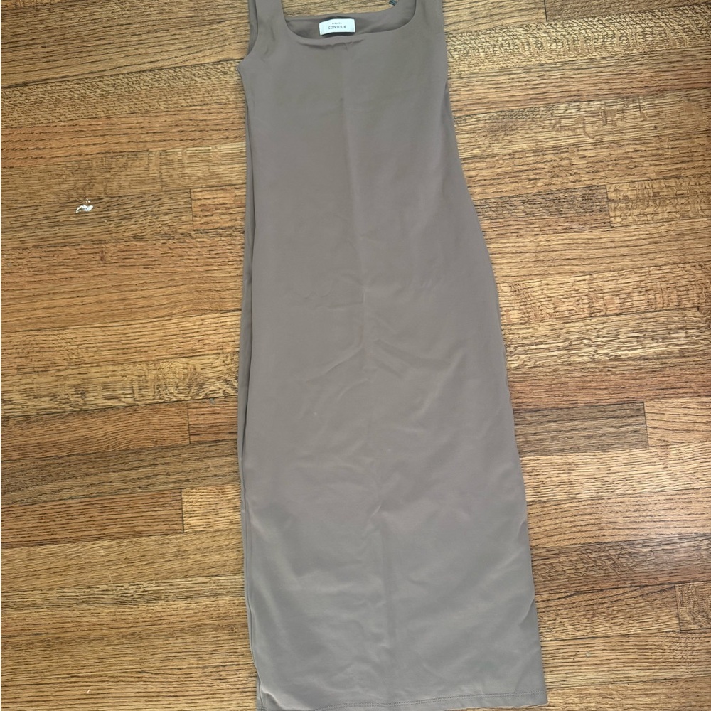 Aritzia Babaton Gray Midi Dress